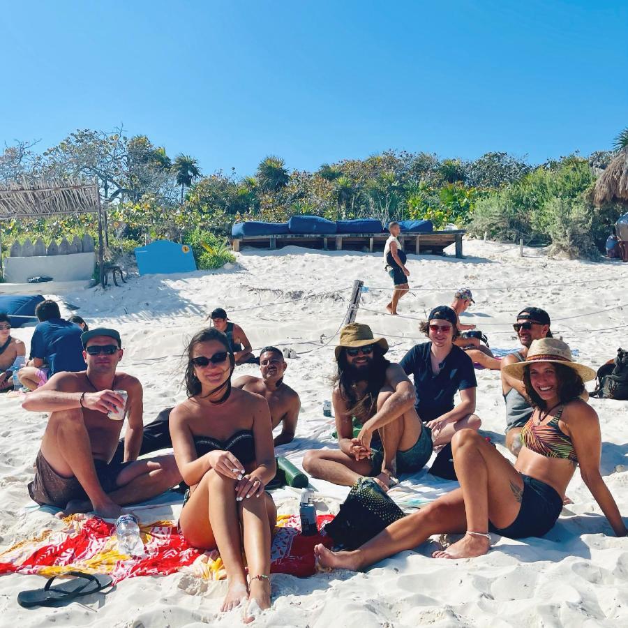 Weary Traveler Hostel Tulum Kültér fotó