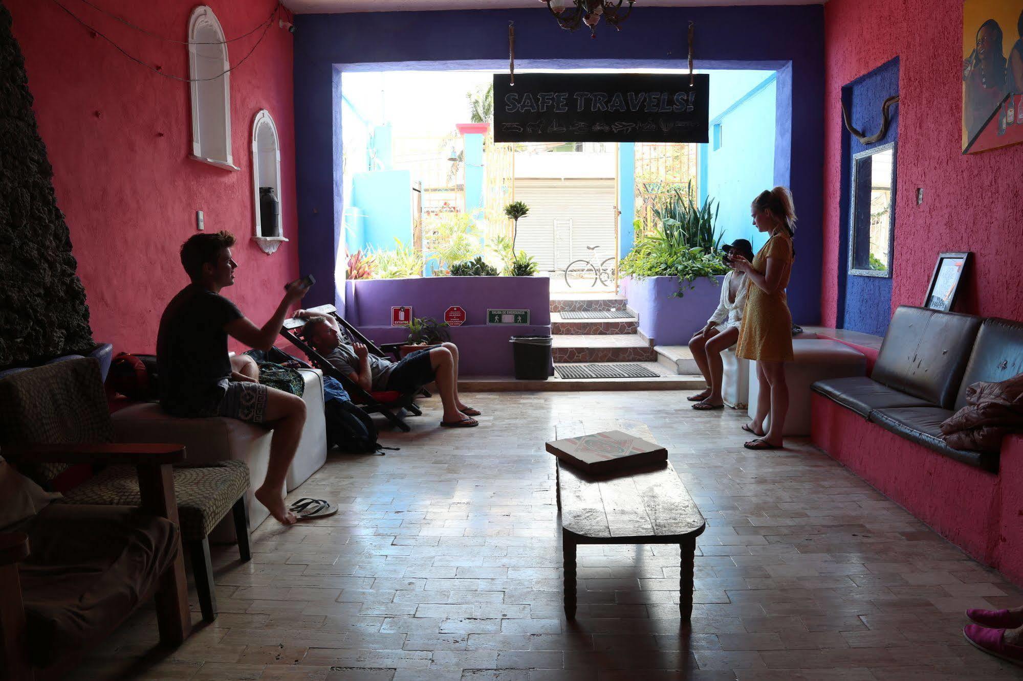 Weary Traveler Hostel Tulum Kültér fotó
